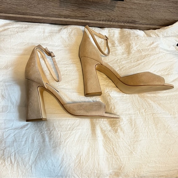 Nine West Suede Heels - Picture 5 of 5